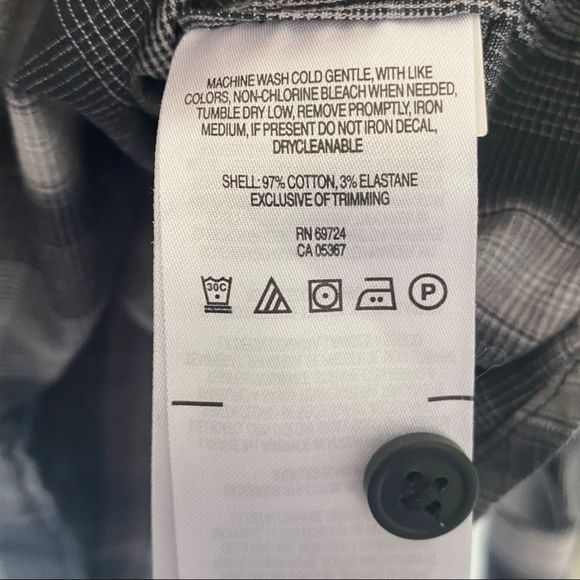 2/$30🌻Columbia: Men’s Plaid Long Sleeved Button Down Shirt - Picture 8 of 8